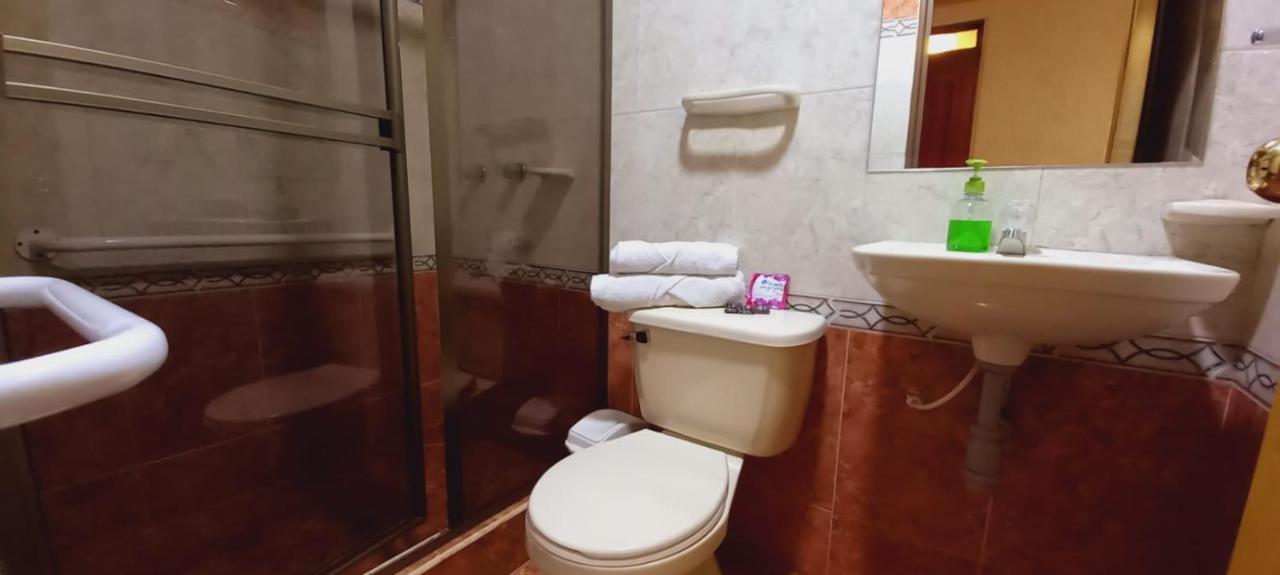 Hoteles Bogota Inn Colonial 外观 照片
